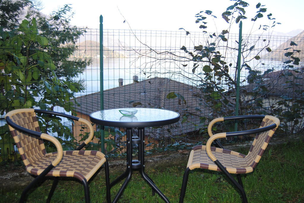 B&B Sosta Sul Lago Lezzeno Εξωτερικό φωτογραφία