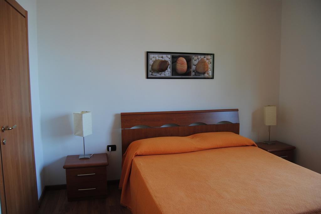 B&B Sosta Sul Lago Lezzeno Εξωτερικό φωτογραφία