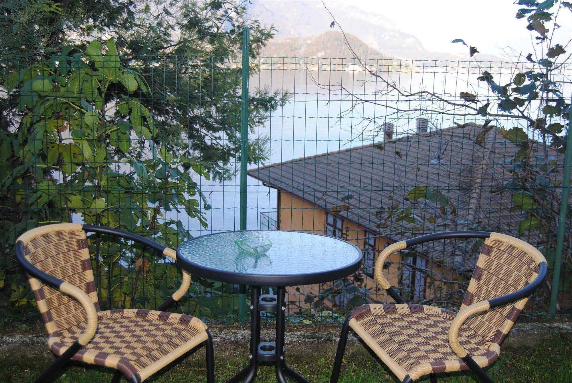 B&B Sosta Sul Lago Lezzeno Εξωτερικό φωτογραφία